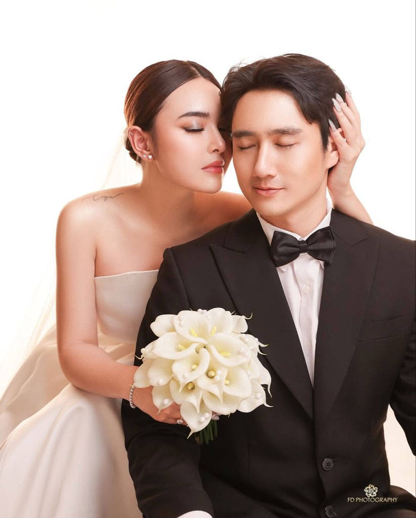Amanda Manopo dan Kenny Austin Tampil Super Elegan